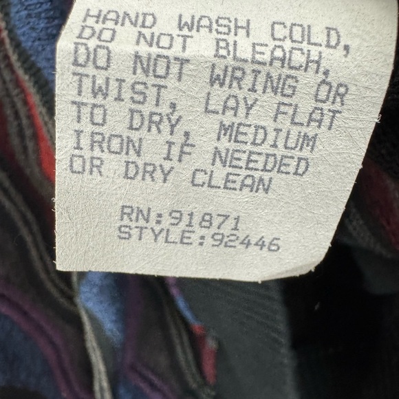 Vintage Norm Thompson Size Large Rainbow Coogi Style 3D Sweater Made In Canada - Picture 7 of 7